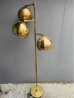 Vintage Mid-Century Modern Solid Brass Floor Lamp – 3 Globe Shades