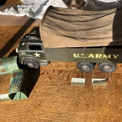 1950’s US Army Transport Carrier 18” Truck Cash/Venmo Pickup White Bear Lake Home Only