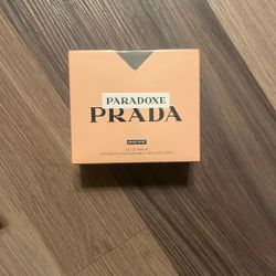 Prada Perfume