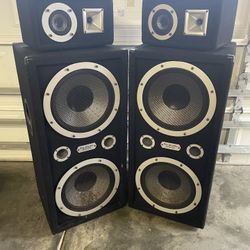 Pro Studio Speakers / Tower Speakers 