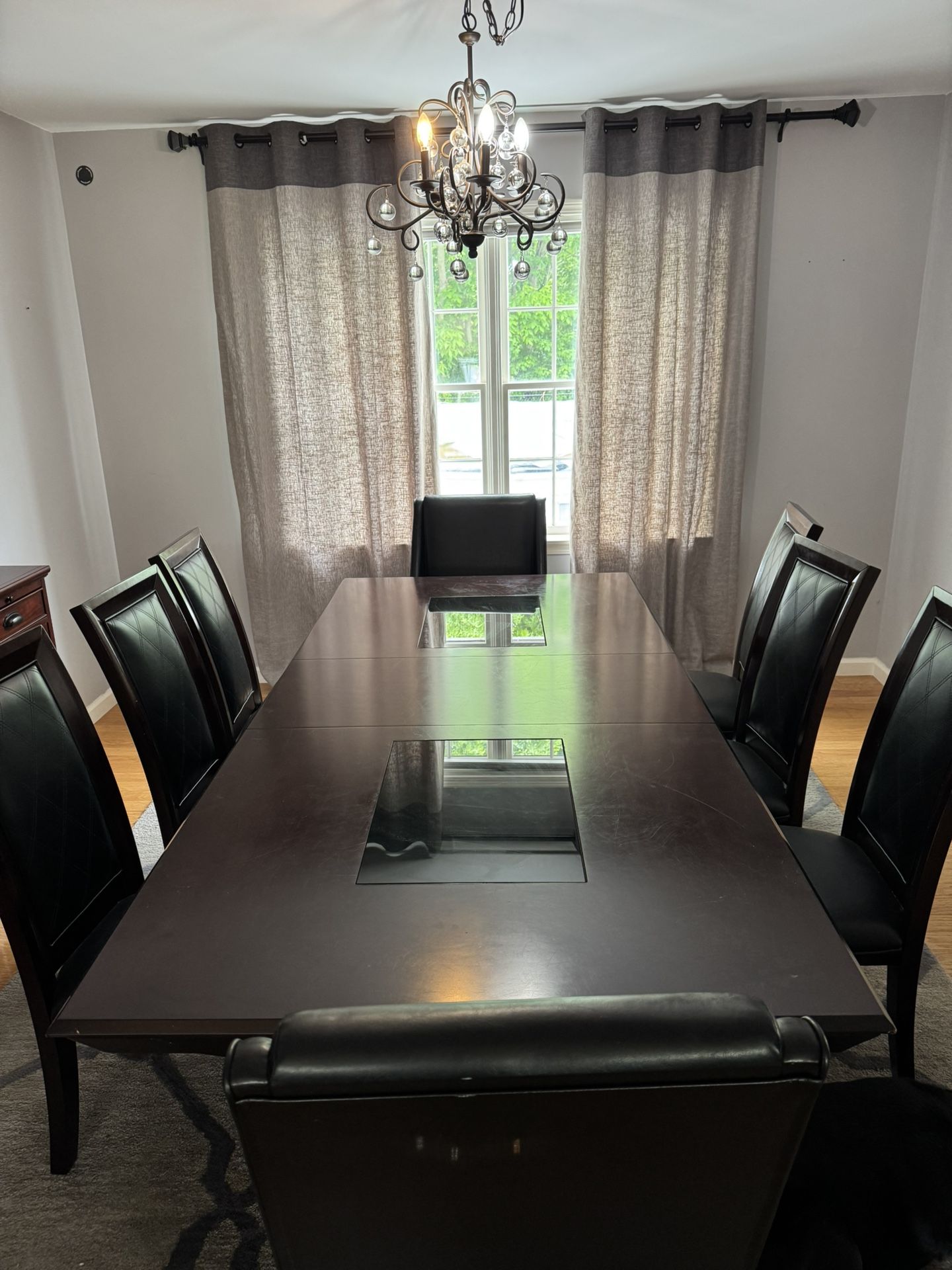Dining room table
