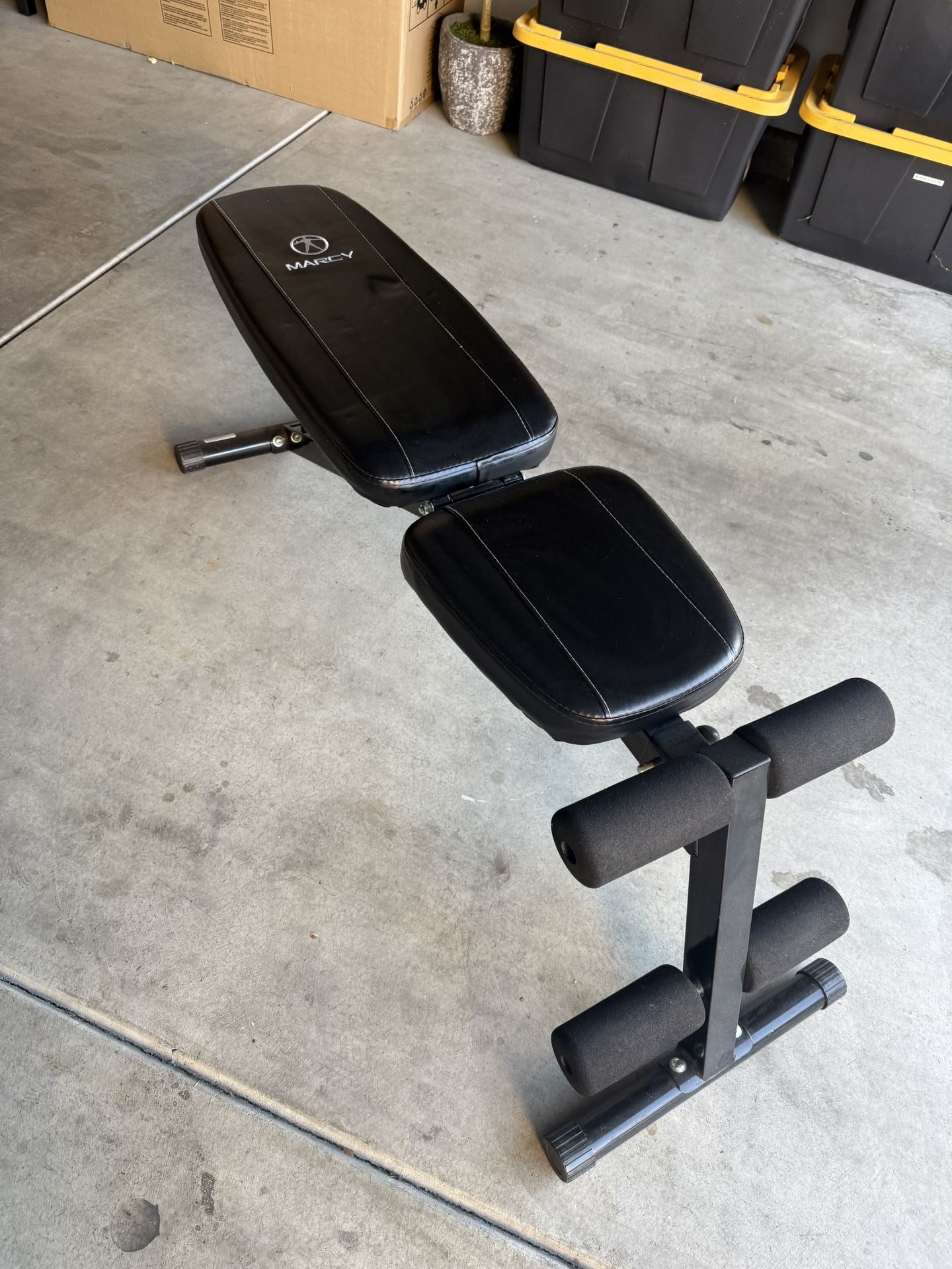 Weight Bench