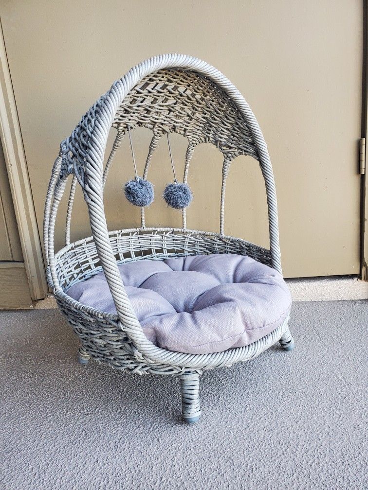 Wicker Bed For Cat or Small Dog