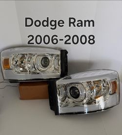 Dodge Ram 2006-2008 Headlights