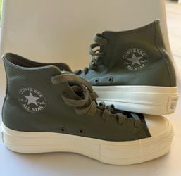 Converse Chuck Taylor All Star Leather High Tops Olive Green Women's Size 8