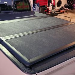 Encore Tonneau Cover. Toyota Tacoma Long Bed