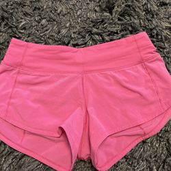 Lululemon Woman’s Hot Pink Short Size 2