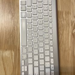 Apple Wireless Keyboard 