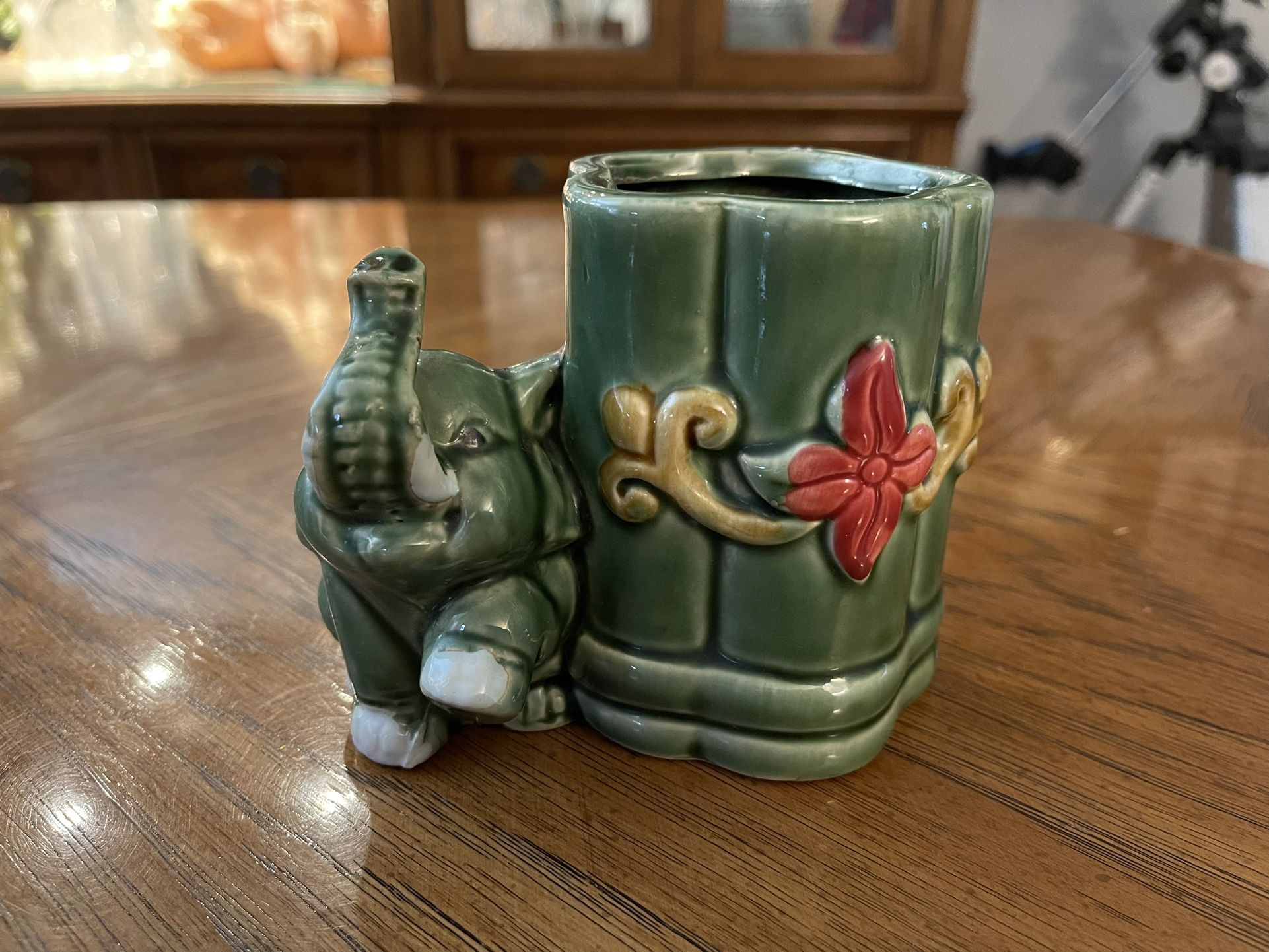 Lucky Elephant Bamboo Plant Holder