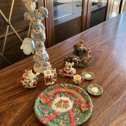 Vintage Snow Buddies, Christmas Tea Set, Boyd’s Bear-The Cheerleader