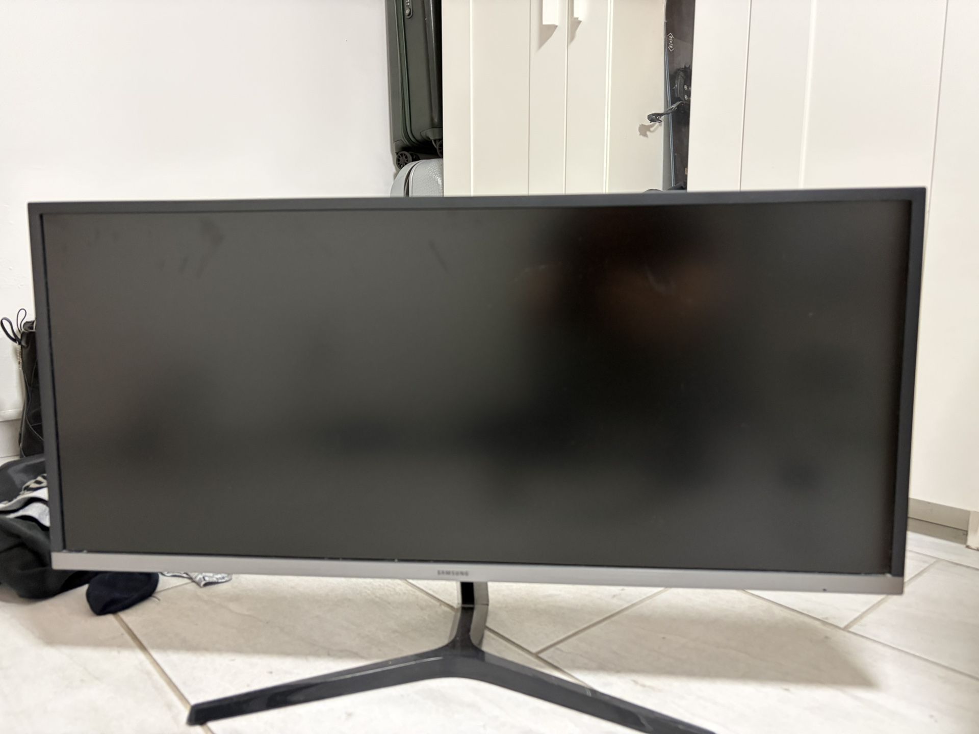 SAMSUNG 34-Inch SJ55W Ultrawide Gaming Monitor 100$