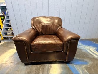 Signature Designs by Ashley Tivona Coffee Leather Chair