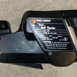 BELT SANDER Black & Decker7447, 1/3 HP Motor,  Double Insulated,  3"x 21”