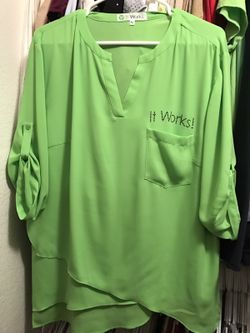 It Works XL blouses