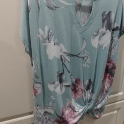  FLORAL WHITE AND LAVENDER 
