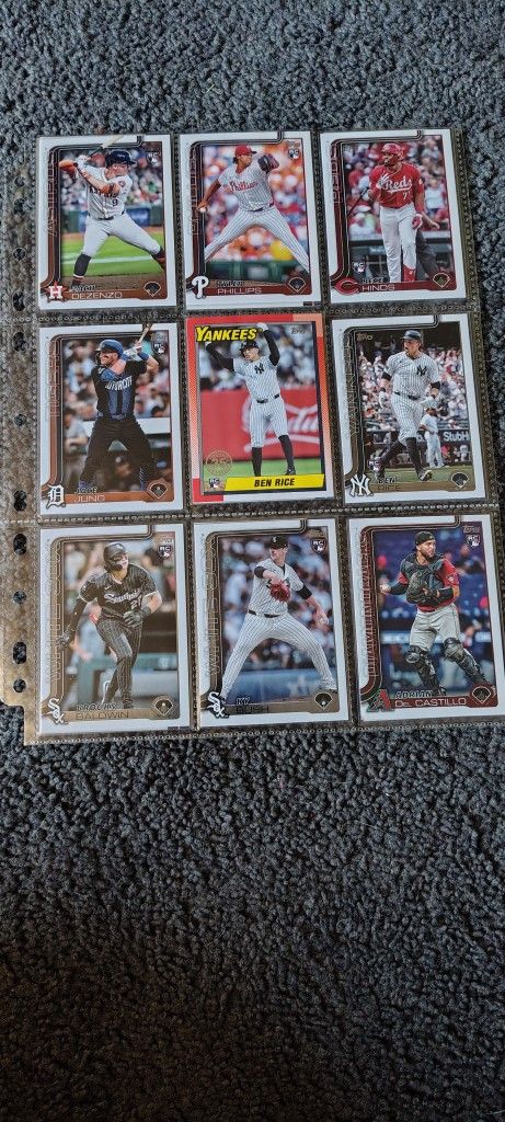 Topps Baseball Cards 2025 Series 1