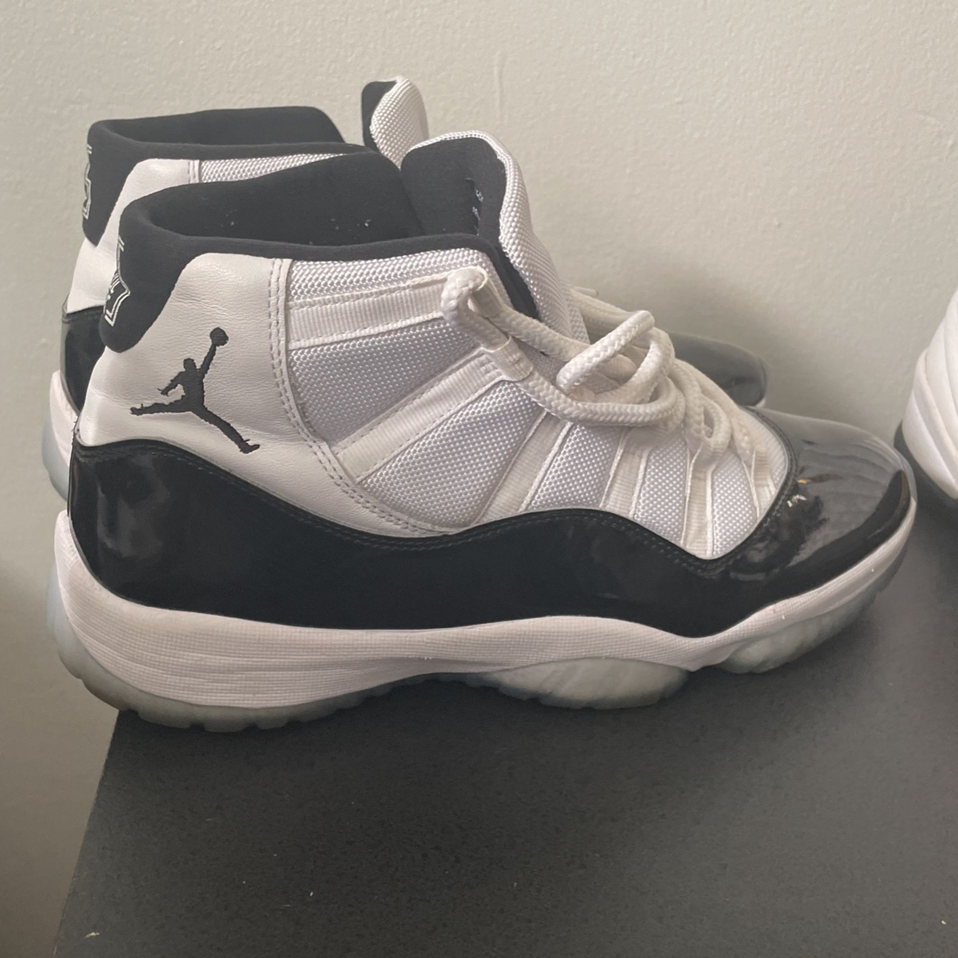 Jordan 11’s Concord sz9.5
