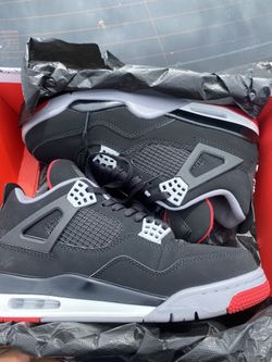 Jordan 4s Retro 