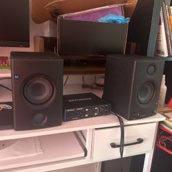 Presonus Audio box 26c With E3.5 Bluetooth Speakers