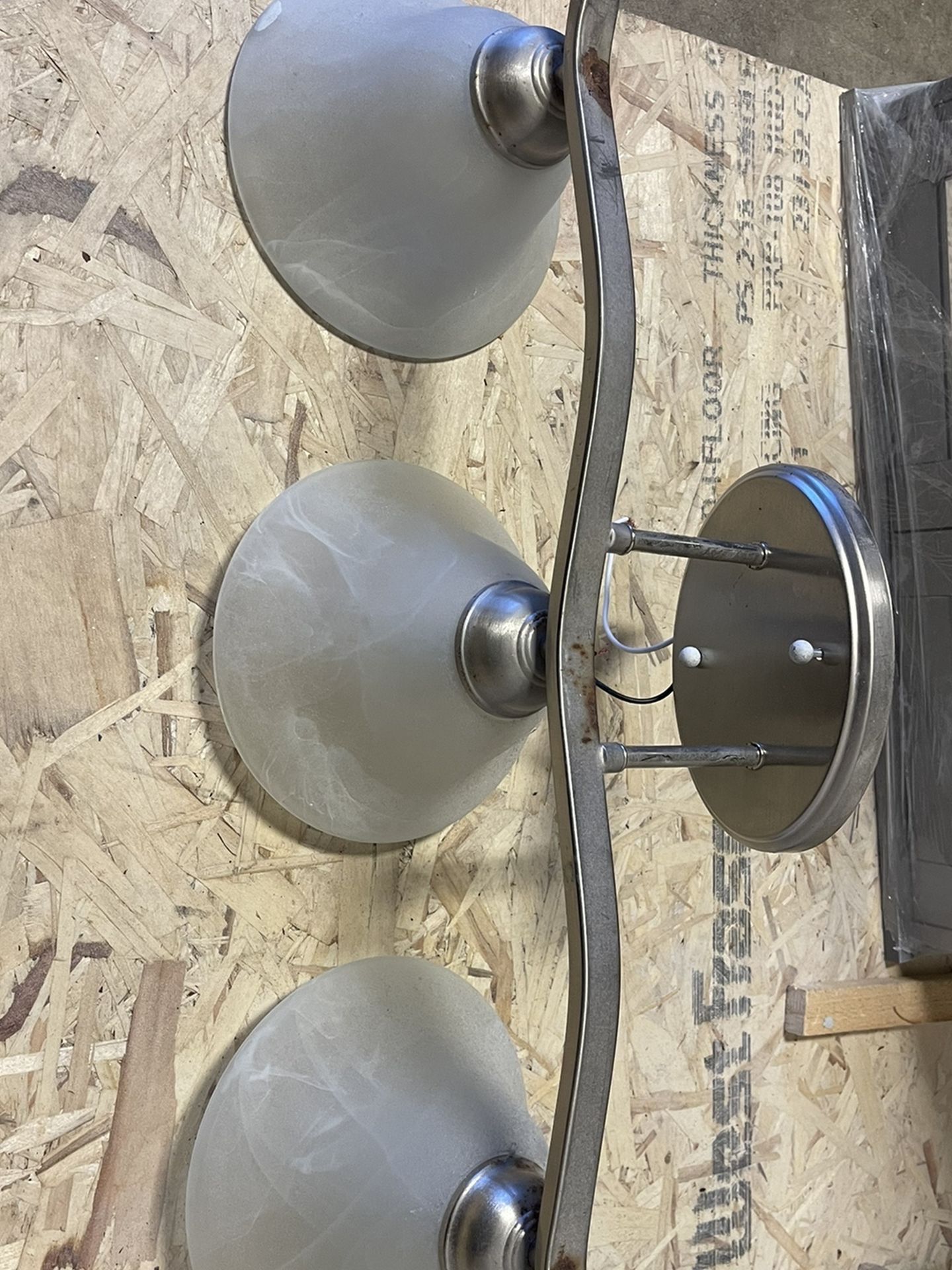 Bathroom Vanity Light (needs Some Restoration)