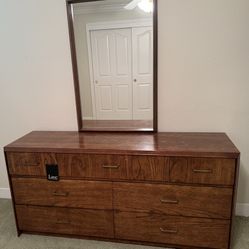 Lane Mid Century Dresser