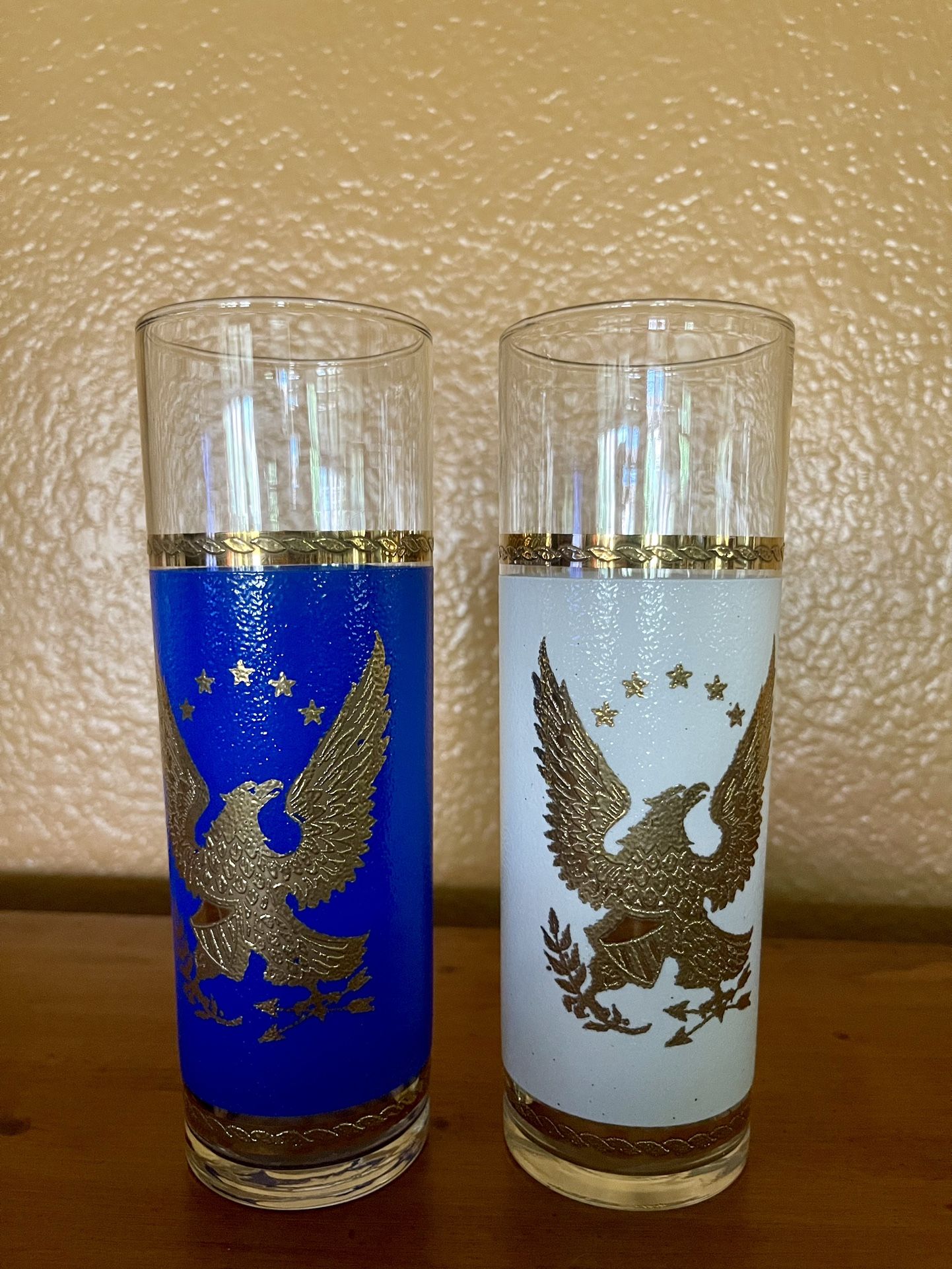 2 Vintage Patriotic Tall Glasses with Golden Eagle...