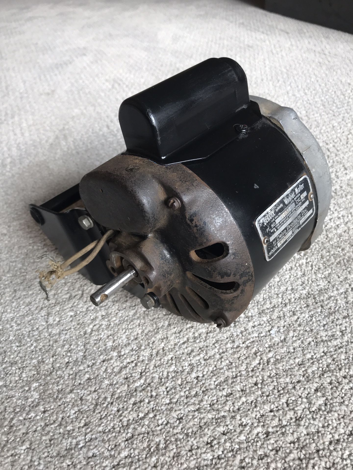 Vintage Delco 1/3HP electric Motor(1,750 rpm) + Assorted Speed Pulleys