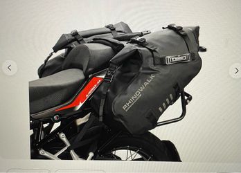 Saddlebags for motorcycle