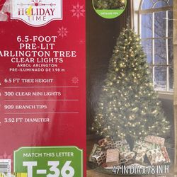 6.5 Foot Pre Lit Christmas Tree