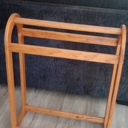 Blanket Holder/Quilt Rack 