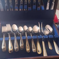 88 Piece Serving Set 