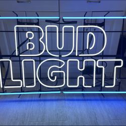 Neon Bud Light Sign