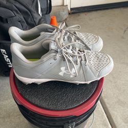 Under Armour Lead off Cleats