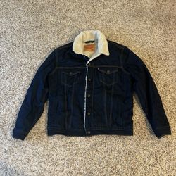 Levi’s Sherpa Denim Jacket NEW 