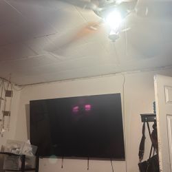 4 Roku Smart TV for Sale. (moving)