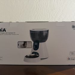 Smart Pet Feeder With Camera 