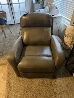 Standing Recliner