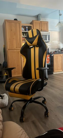 Gaming chair
