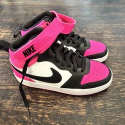 Nike Court Borough Mid 2 