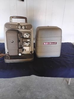 Bell + Howell Regular 8mm Projector Model 253RV