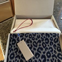 Rothy’s Wristlet New 