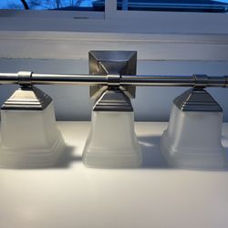 3-Light Bathroom Light