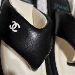 lamb skin Sandals
