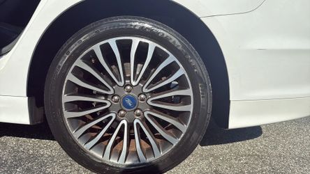 2018 Ford Fusion Titanium Sedan 4D