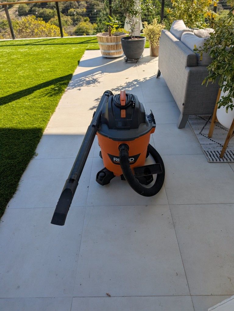 RIDGID
16 Gal. 5.0 Peakhp Shop Vacuum Wet Dry Vac