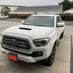 2017 Toyota Tacoma