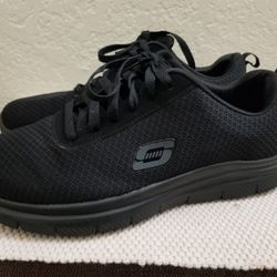 Skechers Size 9D 