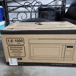 Magic Chef 1.6 cu. ft. Over-the-Range Microwave Oven 