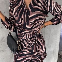 NWT Long Sleeve V-Neck Wrap Tie Waist Short Dress Tiger Print S M L