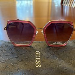 GUESS Sunglasses - BRAND NEW